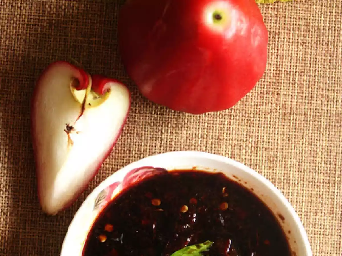 ROSE APPLES OR JAMBU AIR AND A SWEET SPICY DIPPING SAUCE - photo 5