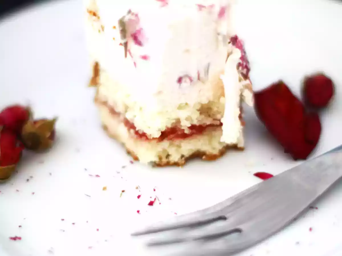 Rose Tea Cheesecake - photo 3