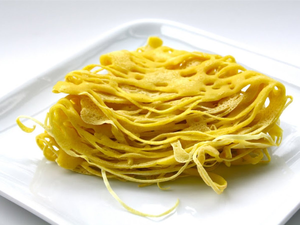 Roti Jala (Net Pancake) - photo 2