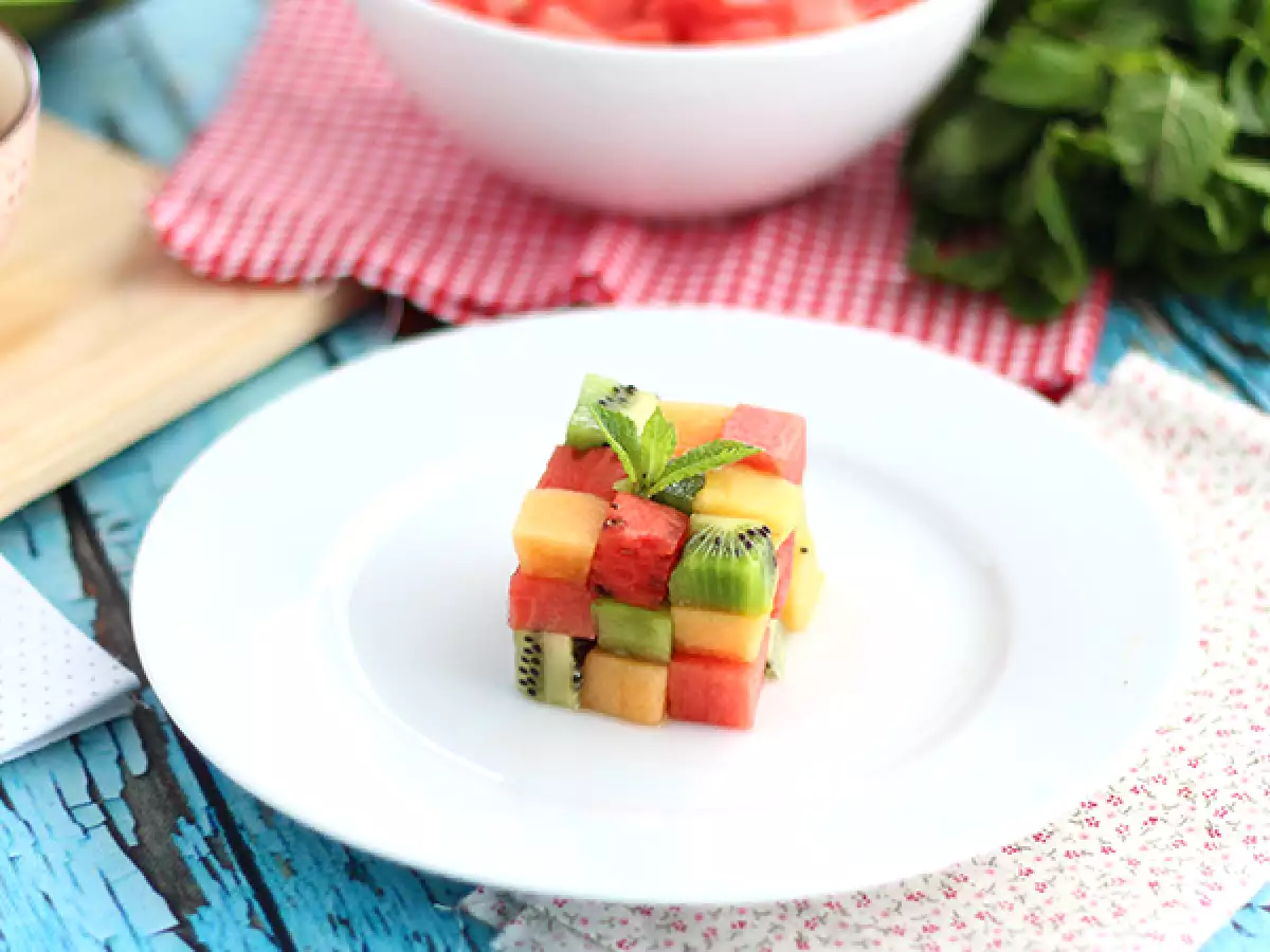 Rubik’s Cube of Fruit: A Stylish Fruit Salad - photo 3