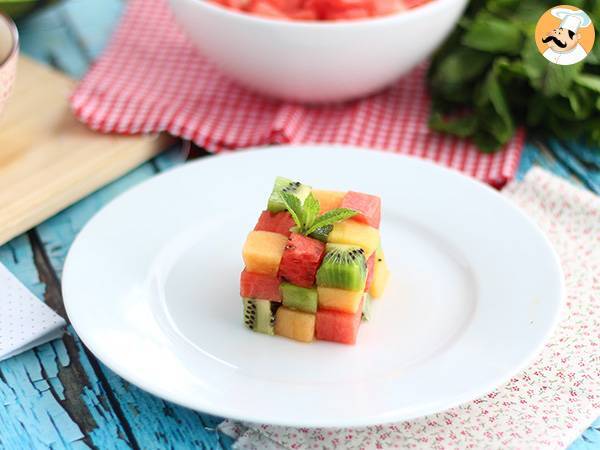 Rubik's cube of fruits: the design fruit salad - photo 3