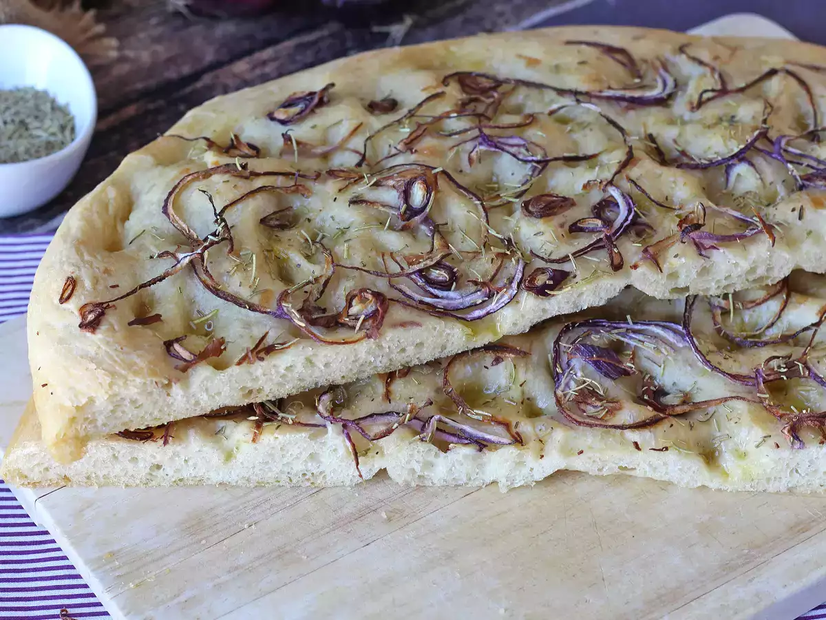 Rustic Focaccia with Onion and Rosemary - photo 4