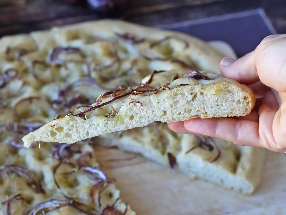 Rustic Focaccia with Onion and Rosemary - photo 5