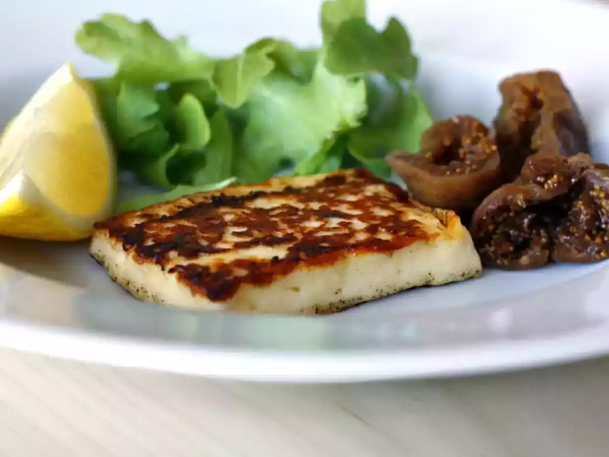 Saganaki with Pickled Figs