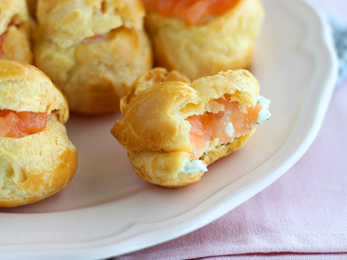 Salmon choux appetizers - photo 4