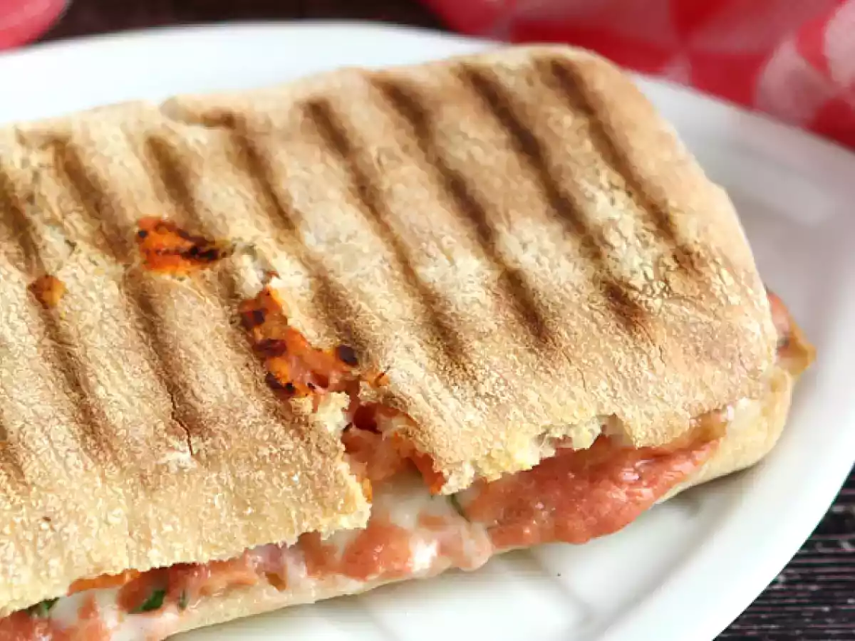 Salmon, mozzarella, and dill panini sandwich - photo 2