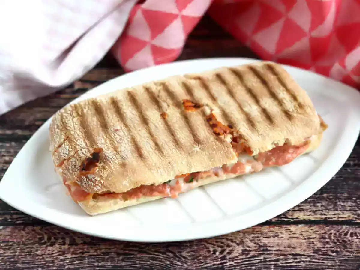 Salmon, mozzarella, and dill panini sandwich - photo 4