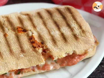 Salmon, mozzarella and dill panini sandwich - photo 2