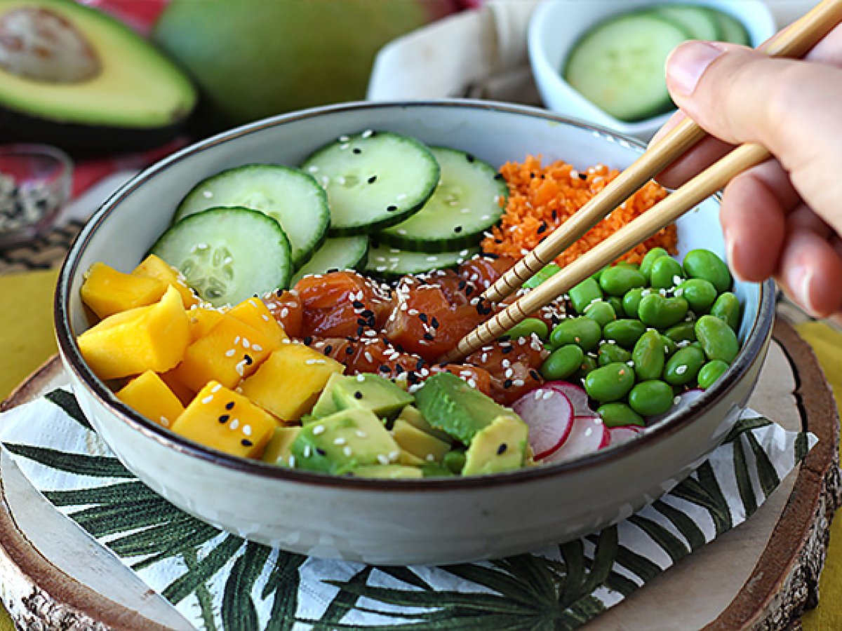 Salmon poke bowl - photo 3