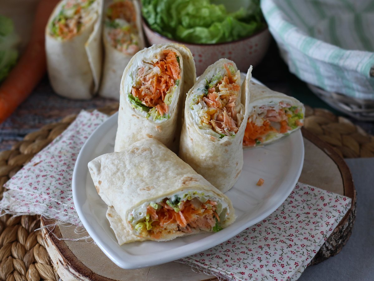 Salmon wraps, the perfect and practical sandwich to take everywhere