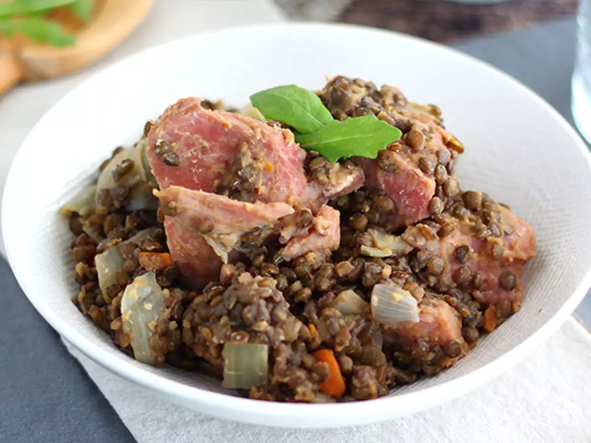 Salt pork with lentils - photo 2