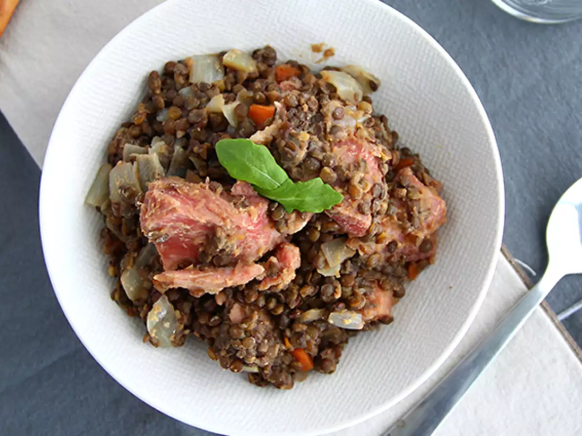 Salt pork with lentils - photo 3