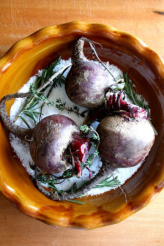 Salt roasted beets with goat cheese & toasted walnuts Recipe Petitchef