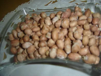 Salted peanuts in Microwave (Khari sing)