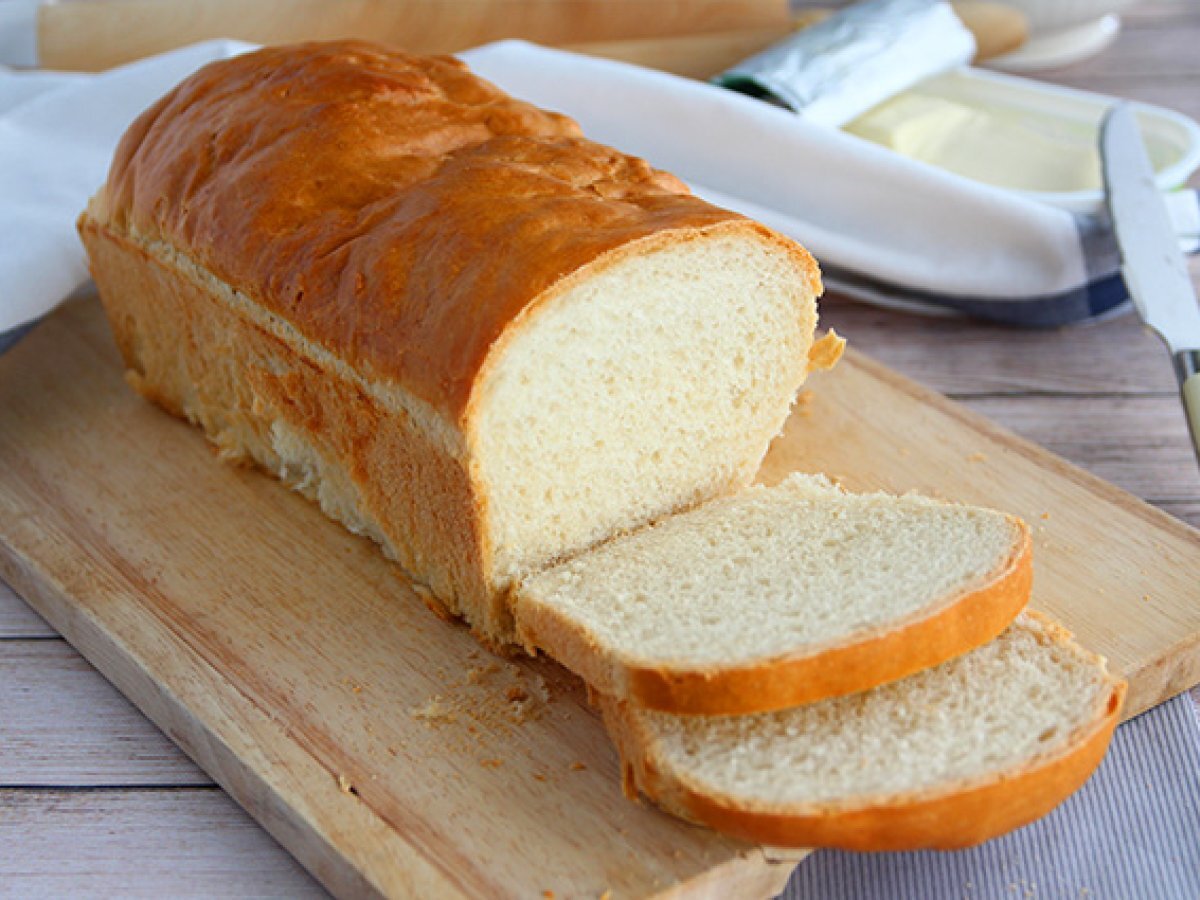 Sandwich bread