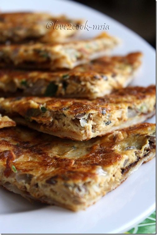 Sardine egg paratha. Recipe Petitchef