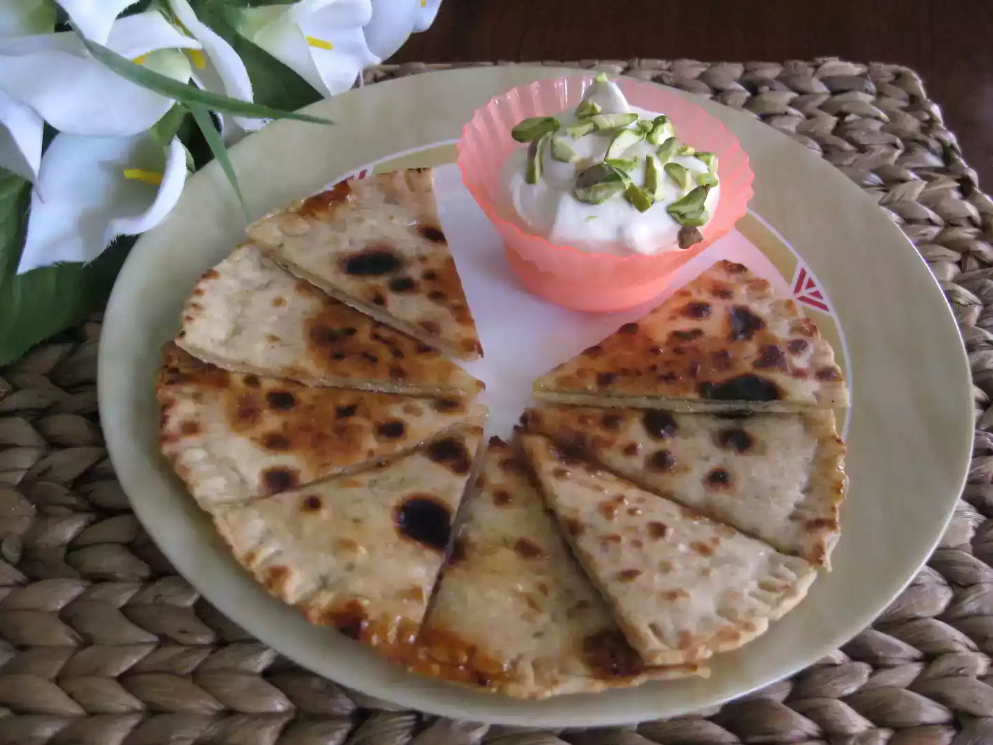 Fennel flavored sweet flatbread recipe - easy homemade treat