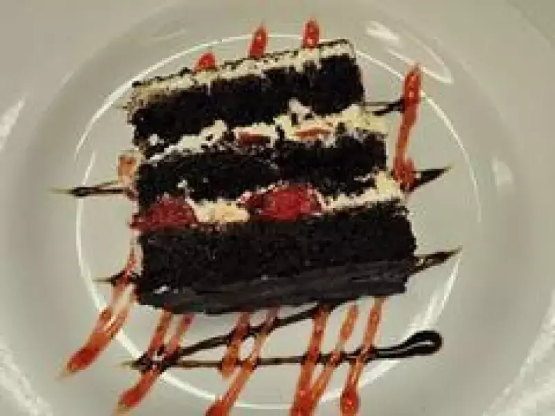 Schwarzwald Torte Black Forest Cake, photo 3