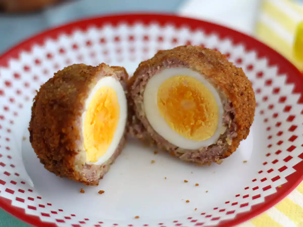 Scotch eggs - scottish breaded eggs - photo 2