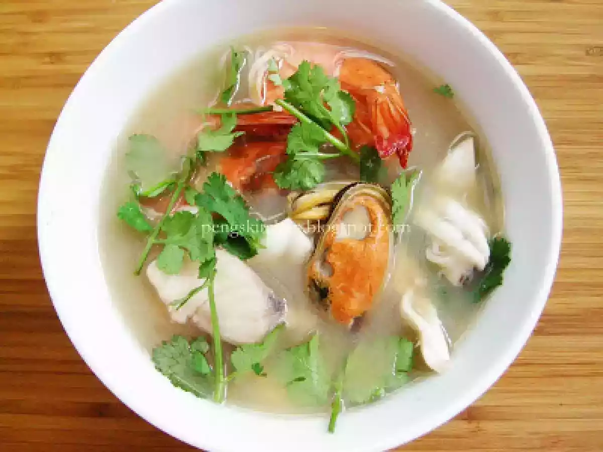 Seafood Tom Yum Soup