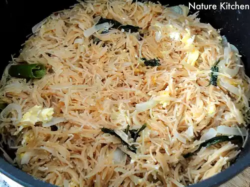 Semiya upma with scrambled egg recipe