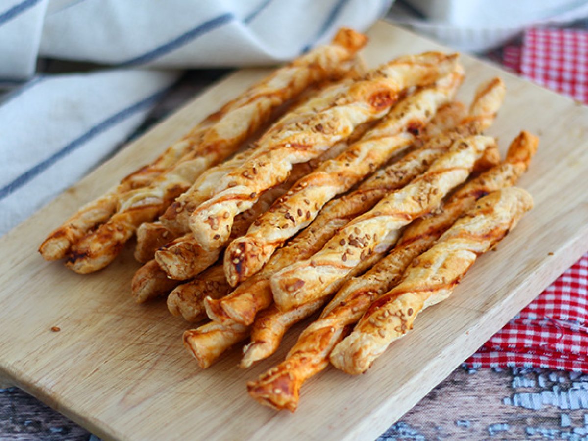 Sesame breadsticks