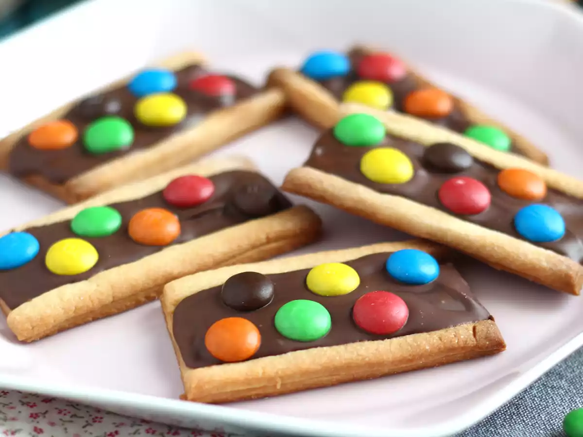 Shortbread cookies with m&m's - photo 5