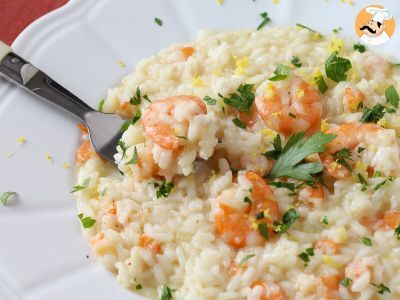 Shrimp and lemon risotto, the elegant and easy to prepare first course - photo 2