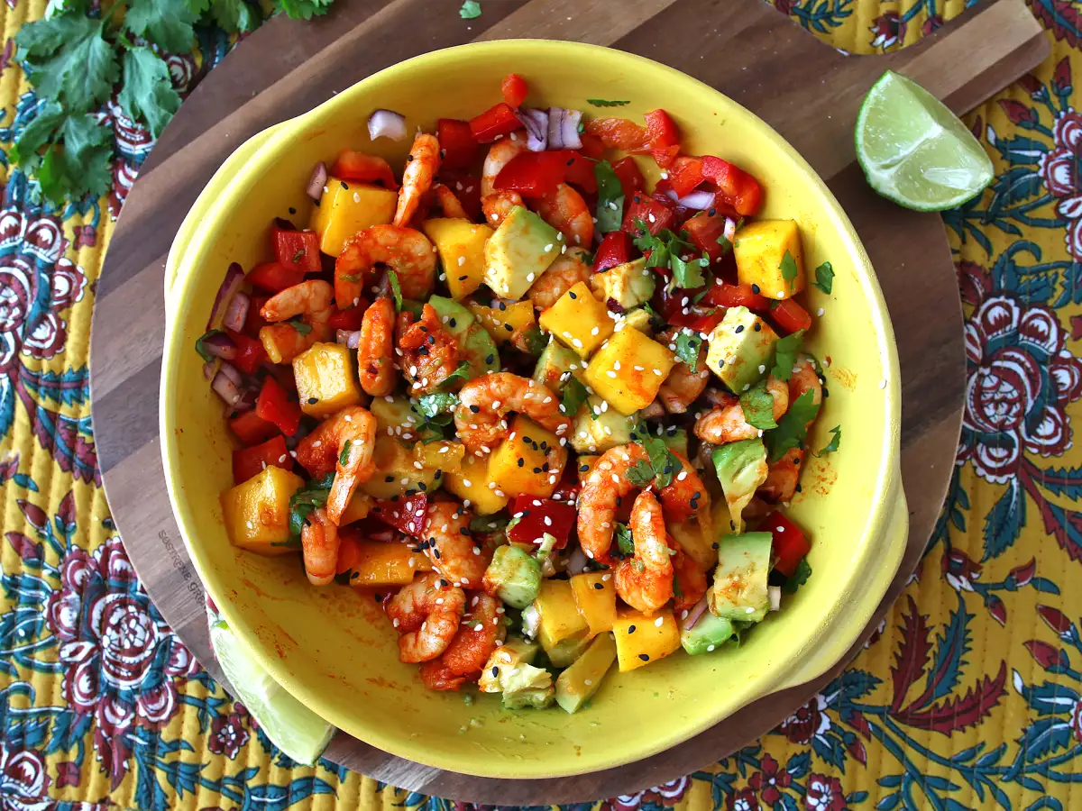 Shrimp and mango salad, fresh and perfect for summer - photo 7