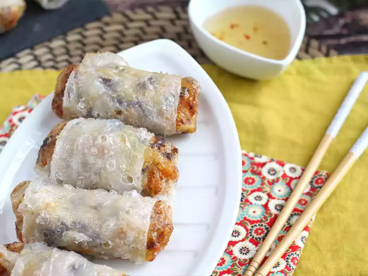 Shrimp spring rolls with shrimp and mushrooms - photo 2