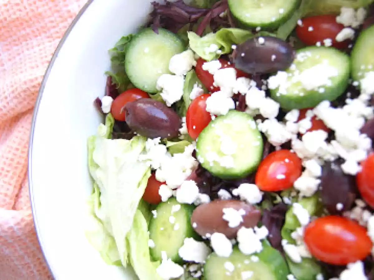 Simple Greek Salad