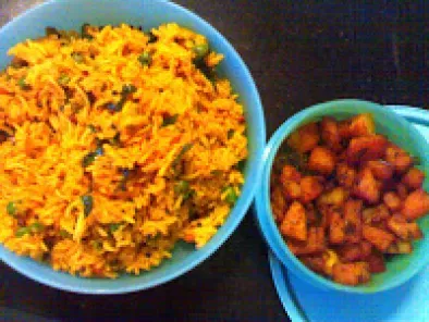 Simple Tomato Rice with Spicy Potato Fry - photo 2