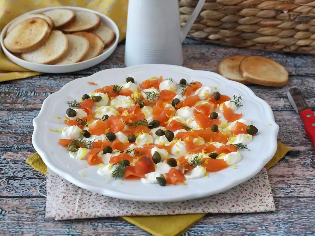 Smoked salmon aperitif spread - photo 2