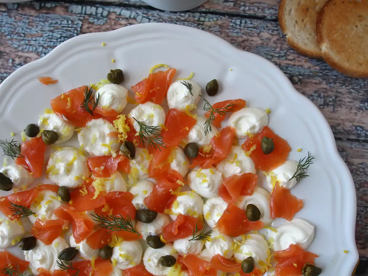 Smoked salmon appetizer spread - photo 5