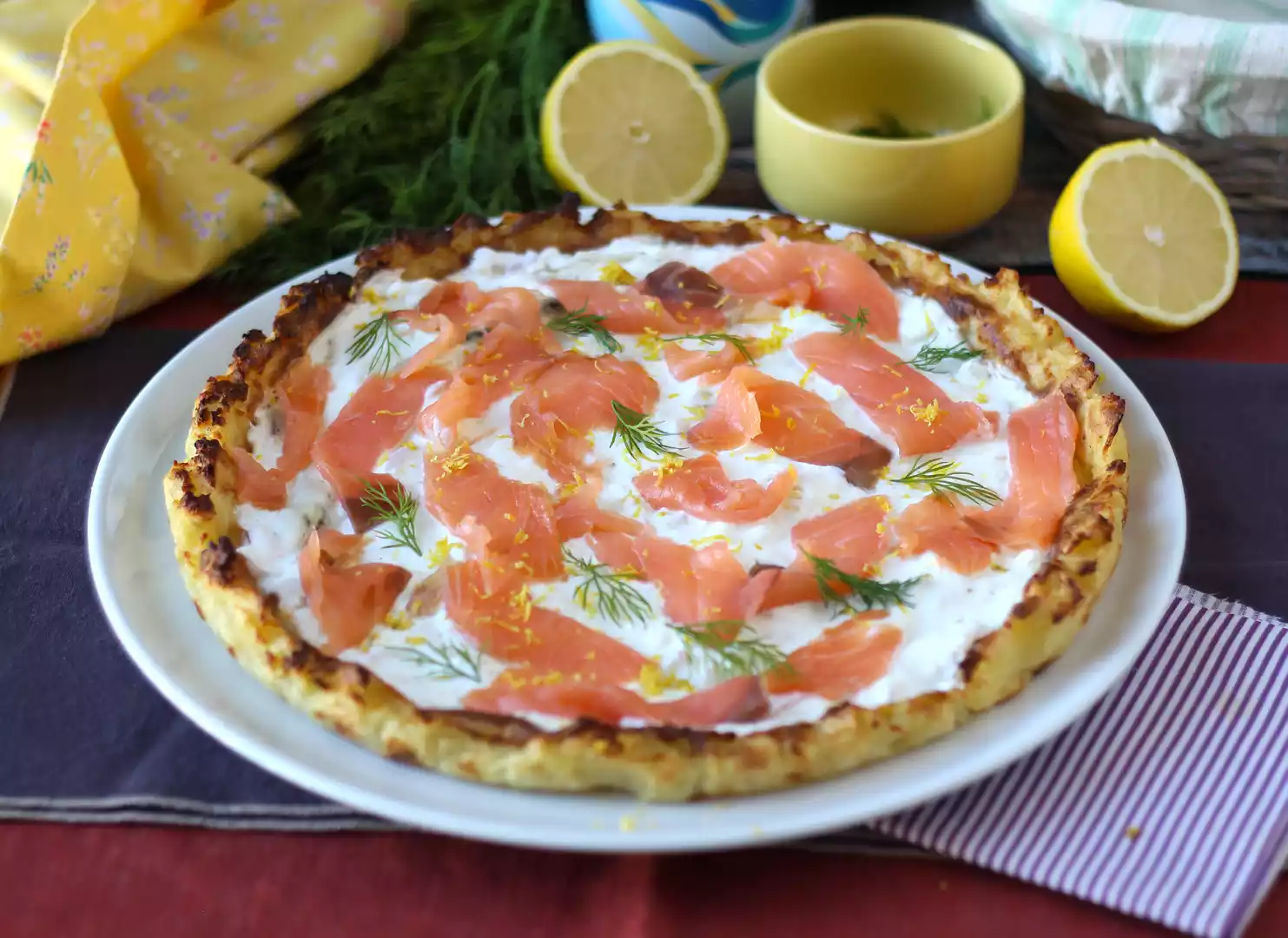 Smoked salmon tart recipe with potato base