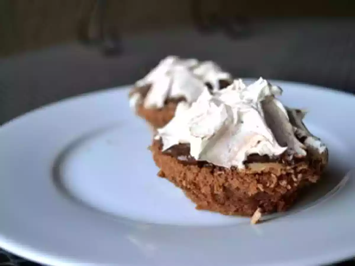 SMS: Speakeasy? Or Chocolate Cake with Salted Caramel Buttercream Frosting & Ganache - photo 2