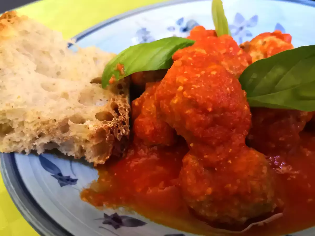 Soft and tasty meatballs with sauce - photo 4