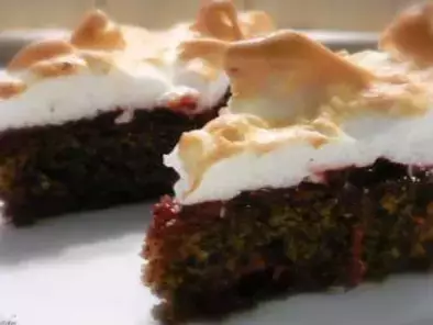SOUR CHERRY POPPY SEED CAKE WITH MERINGUE TOPPING - photo 2