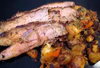 Southwest flank steak recipe with chili potatoes