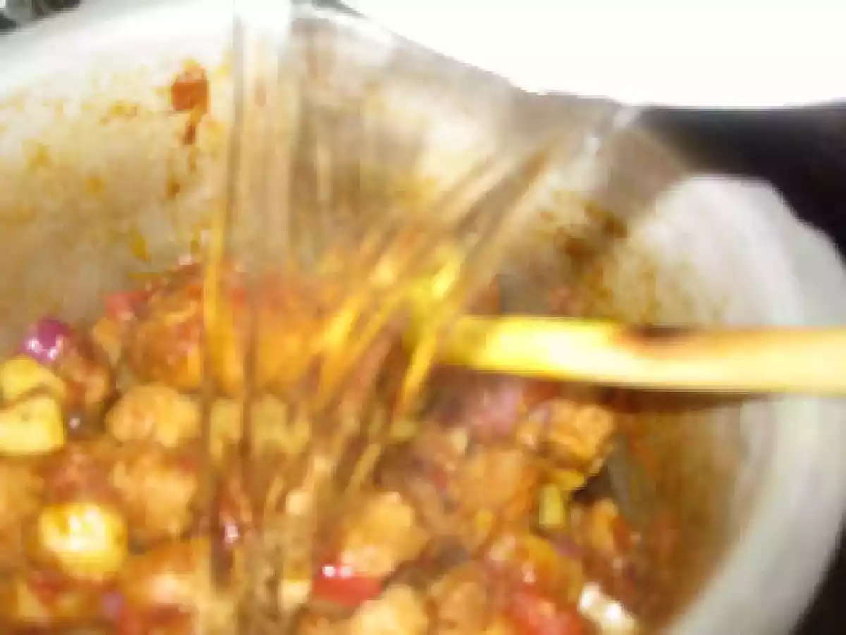Soya Chunks Curry