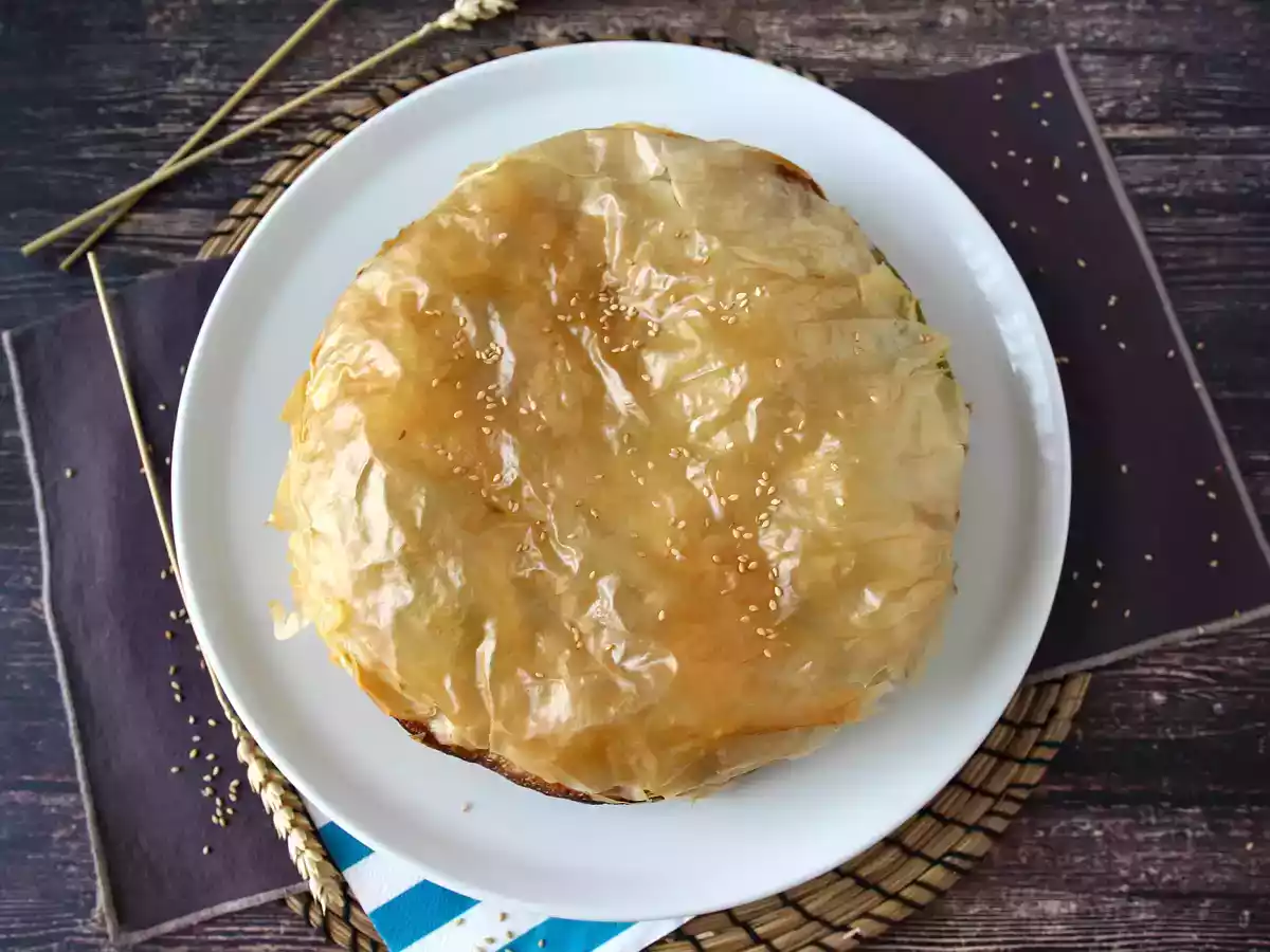 Spanakopita, the greek pie with spinach and feta super easy to prepare - photo 4