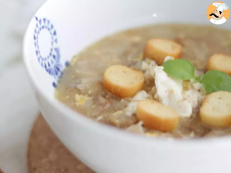Spanish Garlic Soup - Video recipe ! - photo 4