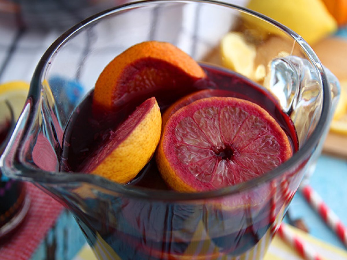 Spanish sangria - photo 4