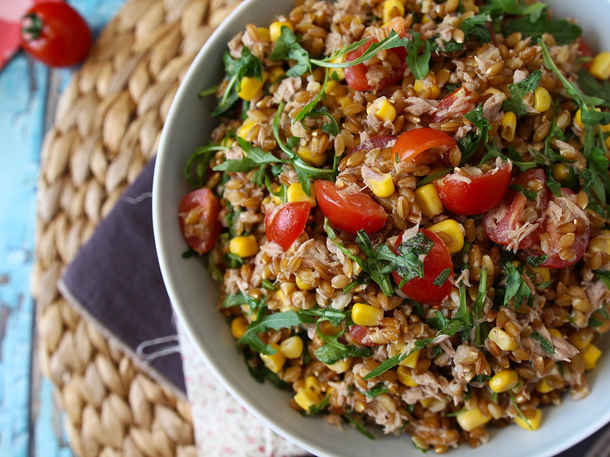 Spelt and tuna salad: light, tasty and perfect year-round recipe - photo 4
