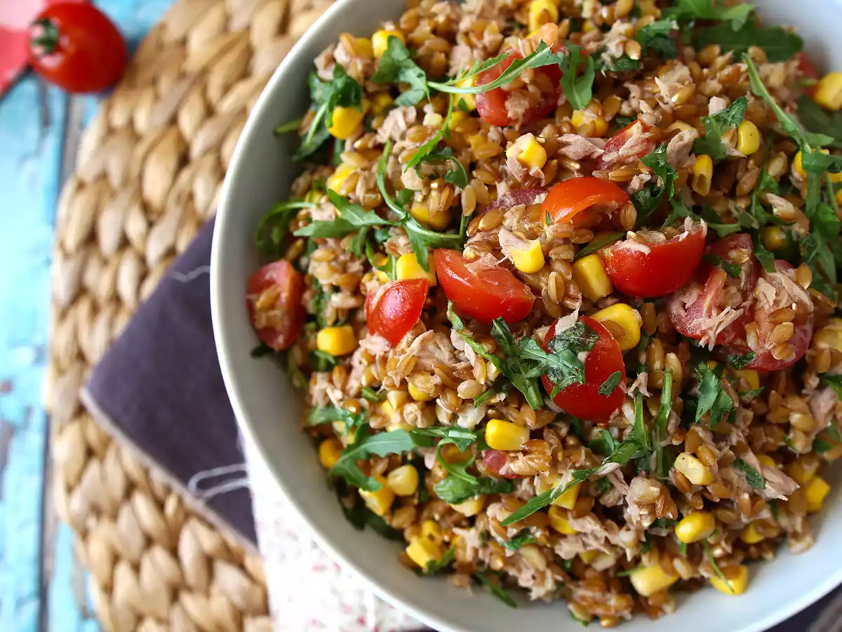 Spelt and tuna salad: light, tasty and perfect year-round recipe - photo 4