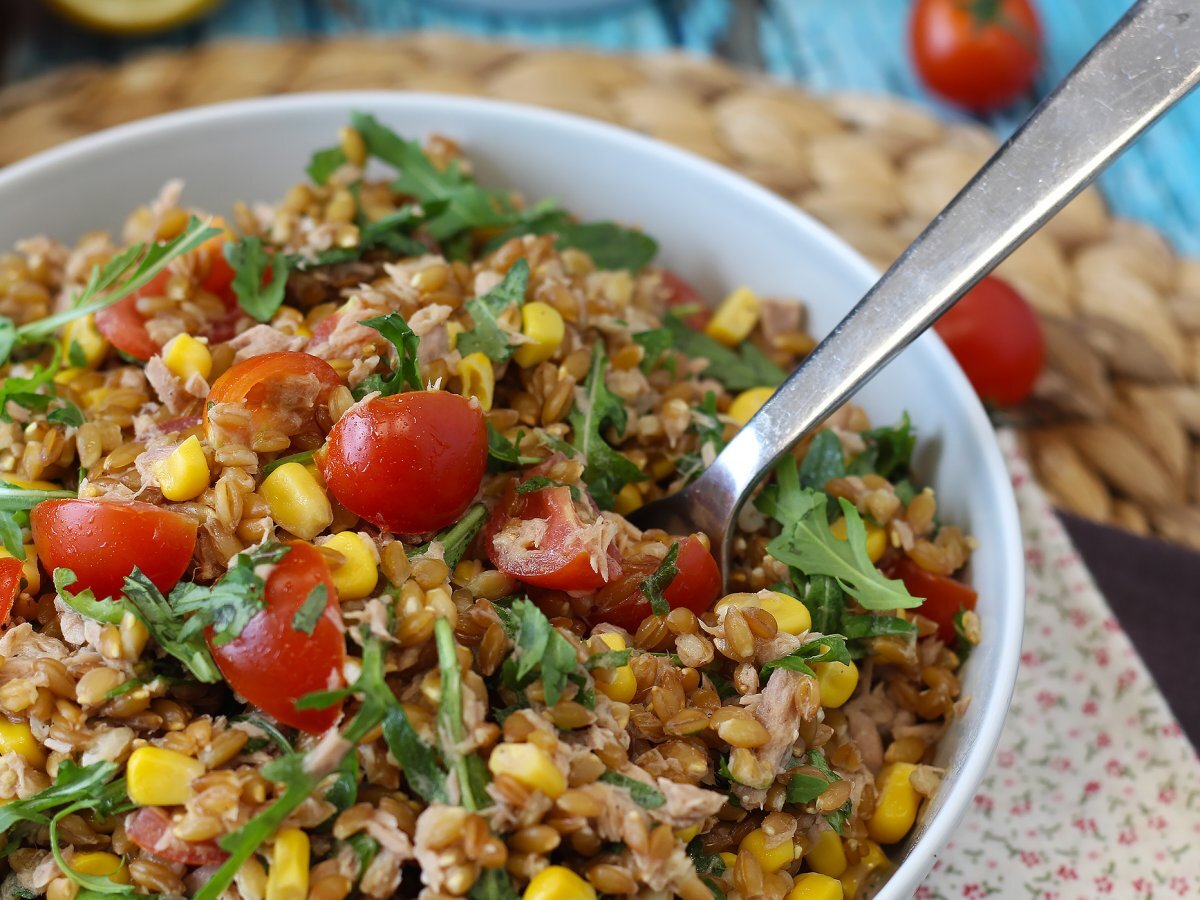 Spelt and tuna salad: light, tasty and perfect year-round recipe - photo 5