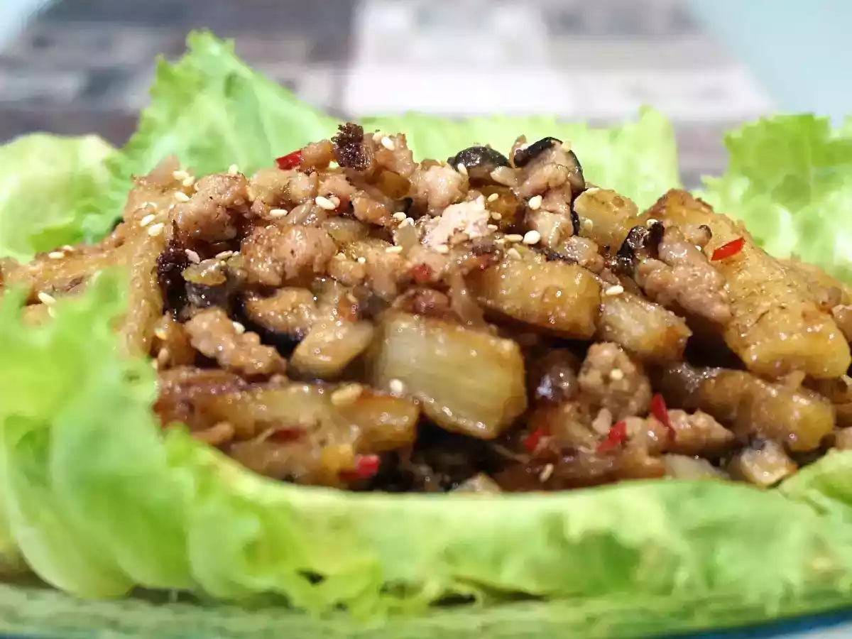 Spicy Brinjal Fries with Minced Pork