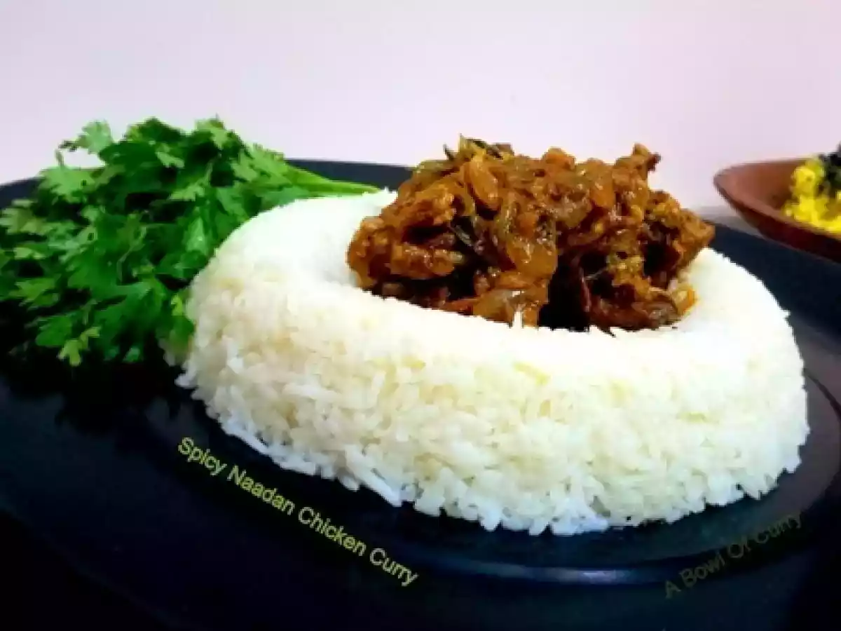 Spicy Chicken Curry/Naadan Chicken Curry
