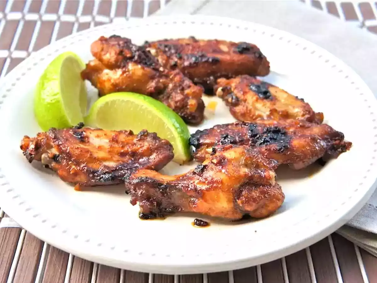 Spicy Chipotle Chicken Wings & NFL Super Bowl XLV Party Snacks