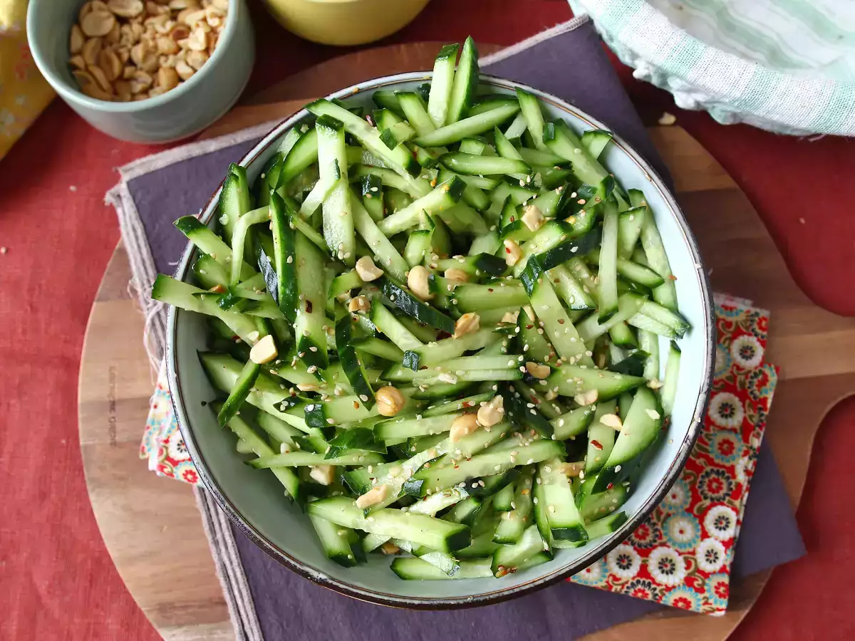 Spicy cucumber salad with peanuts - photo 6
